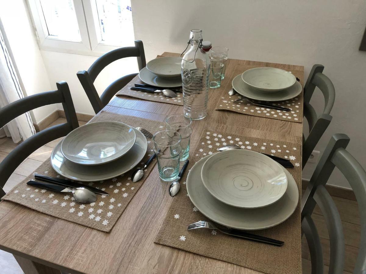 Apartment F2 Dans Joli Village Corse *